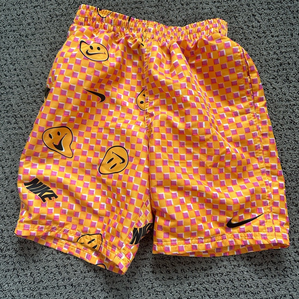 Nike Shorts Lightweight Elastic Waist